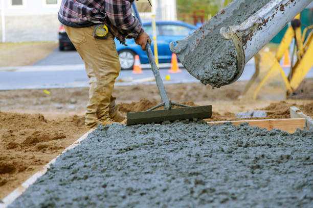 Best Driveway Concrete Repair  in Waldron, AR